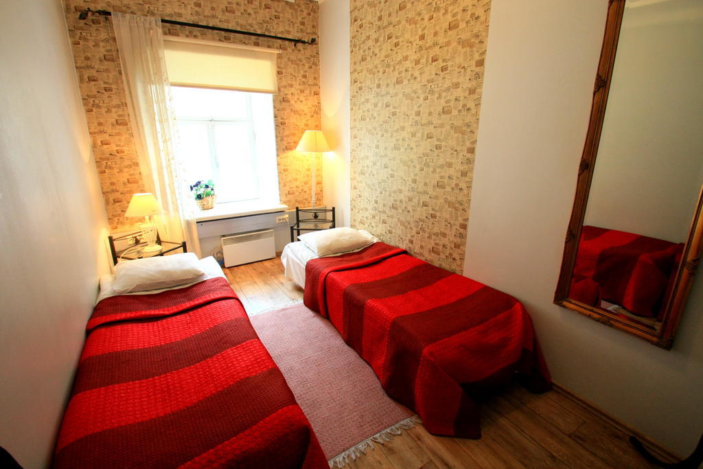Oldhouse Hostel Tallinn Eksteriør billede