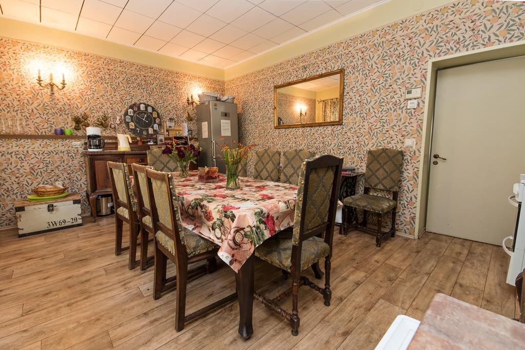 Oldhouse Hostel Tallinn Eksteriør billede