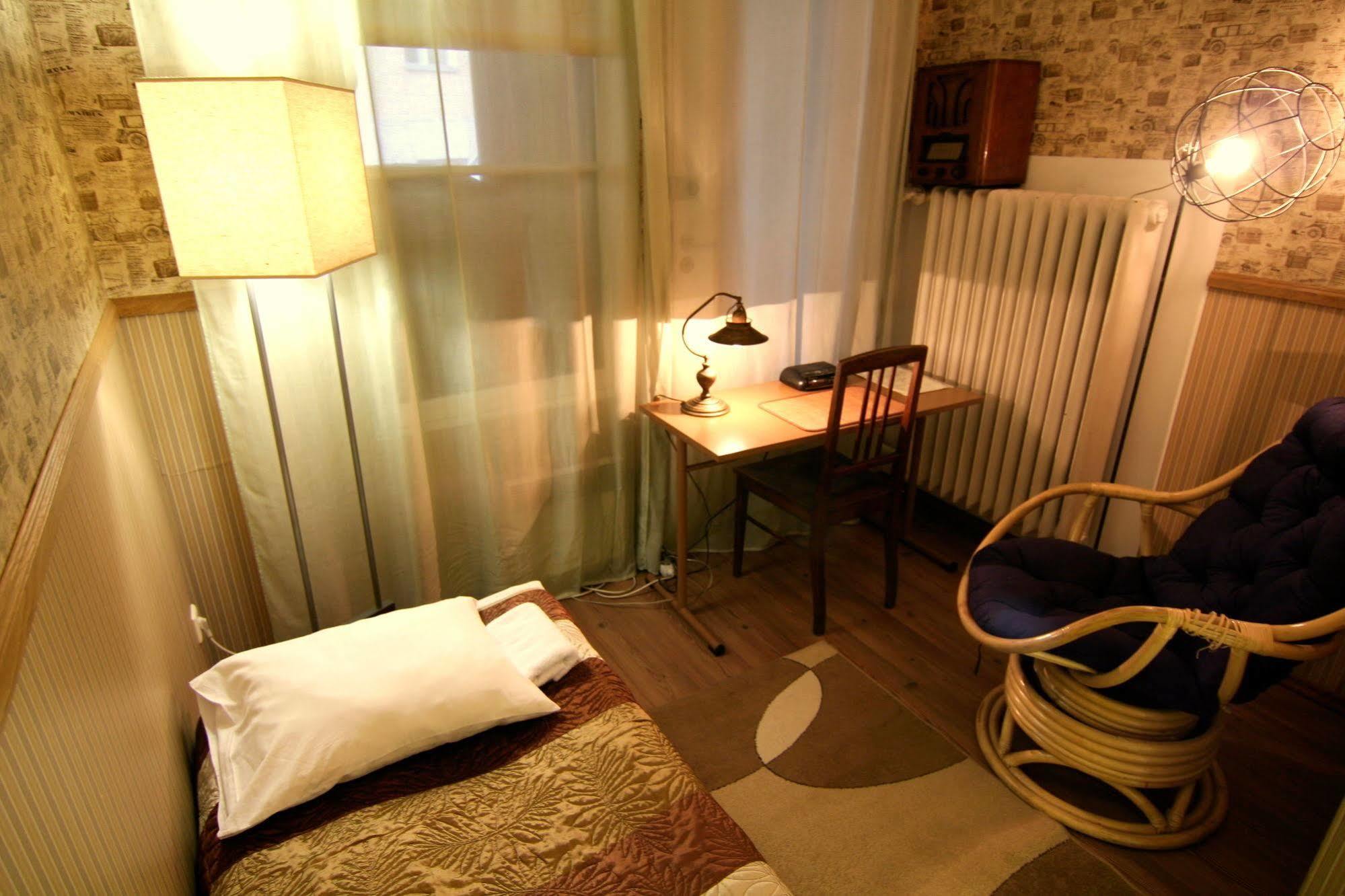 Oldhouse Hostel Tallinn Eksteriør billede