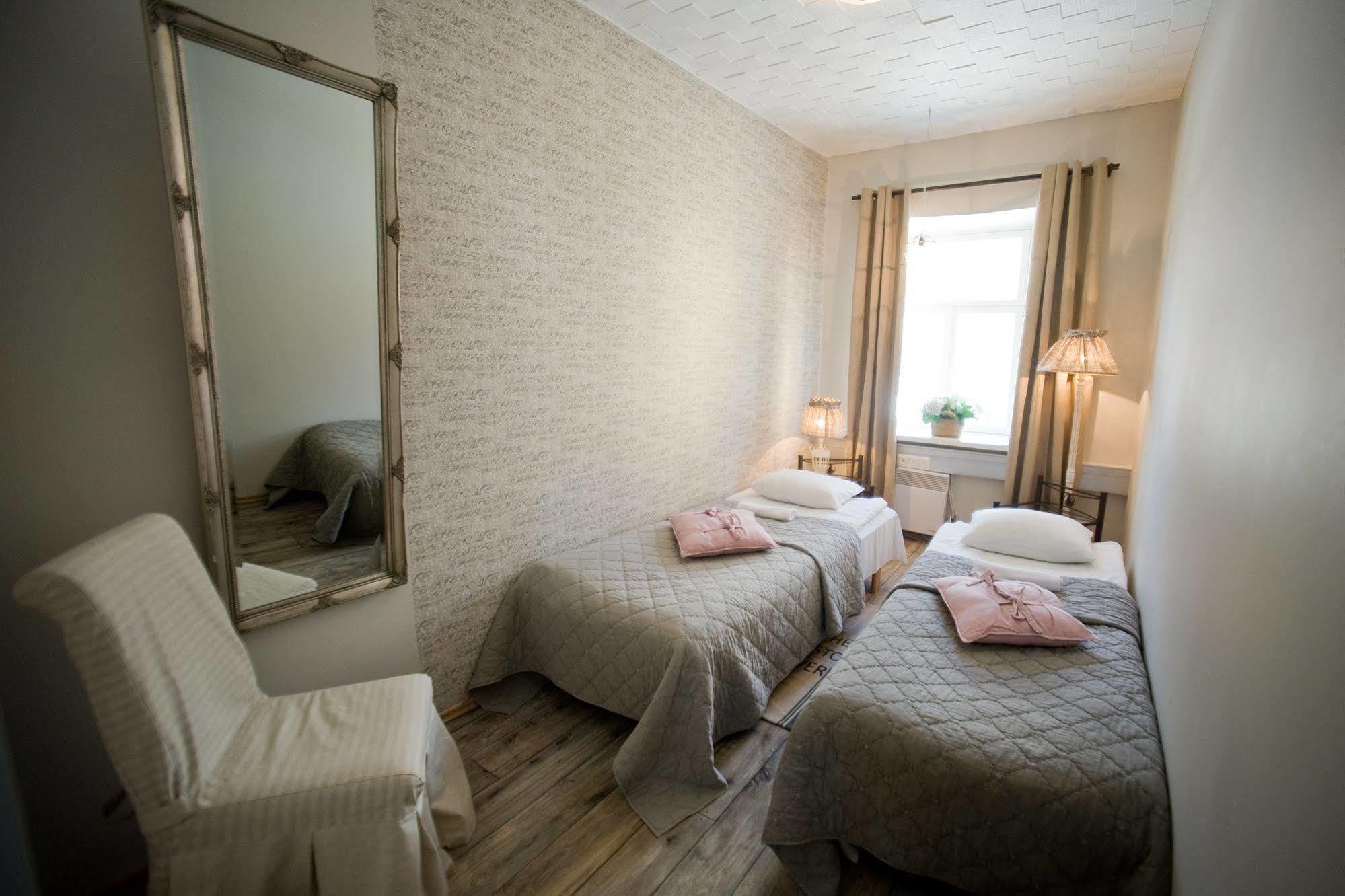Oldhouse Hostel Tallinn Eksteriør billede