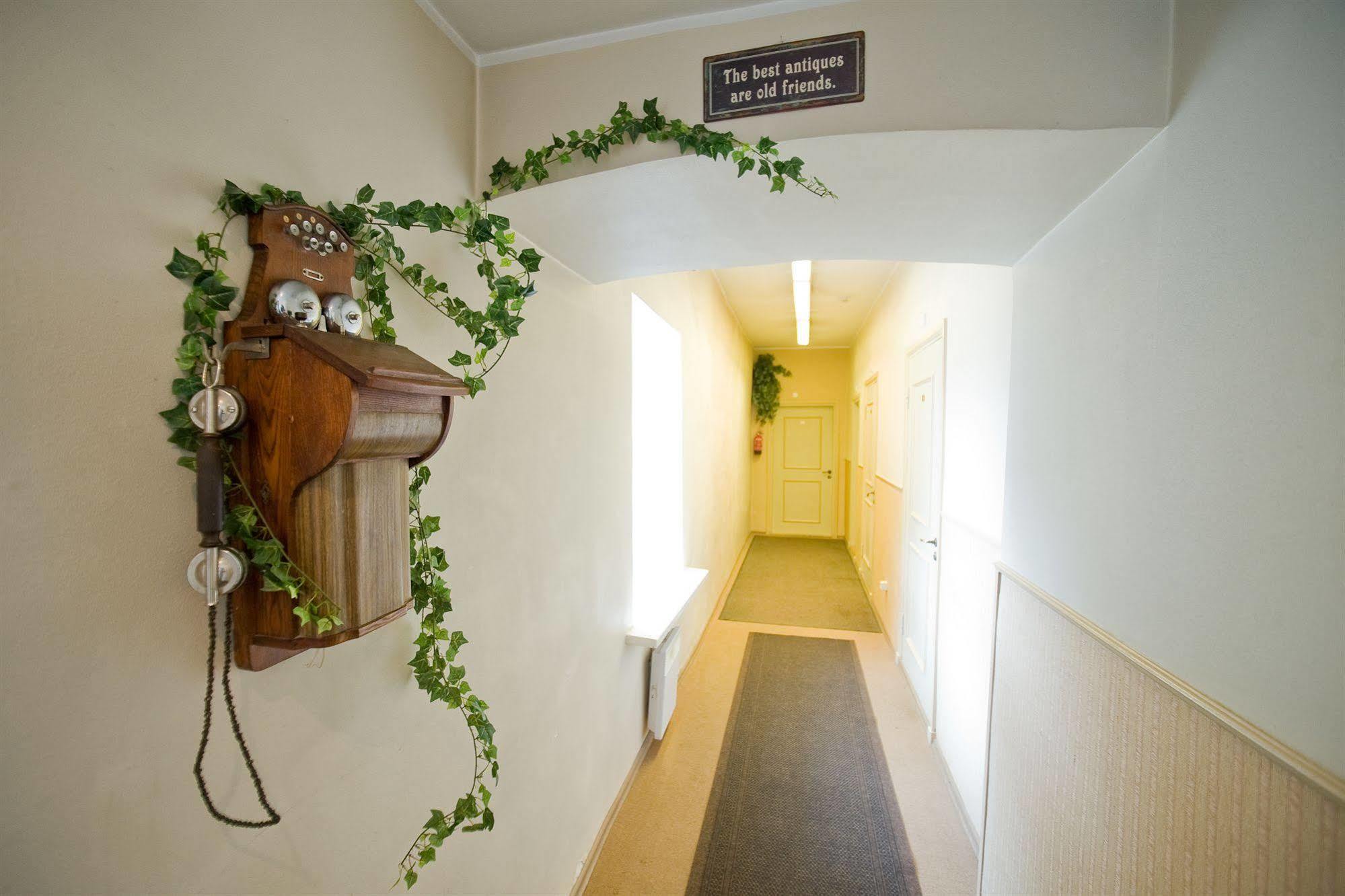 Oldhouse Hostel Tallinn Eksteriør billede