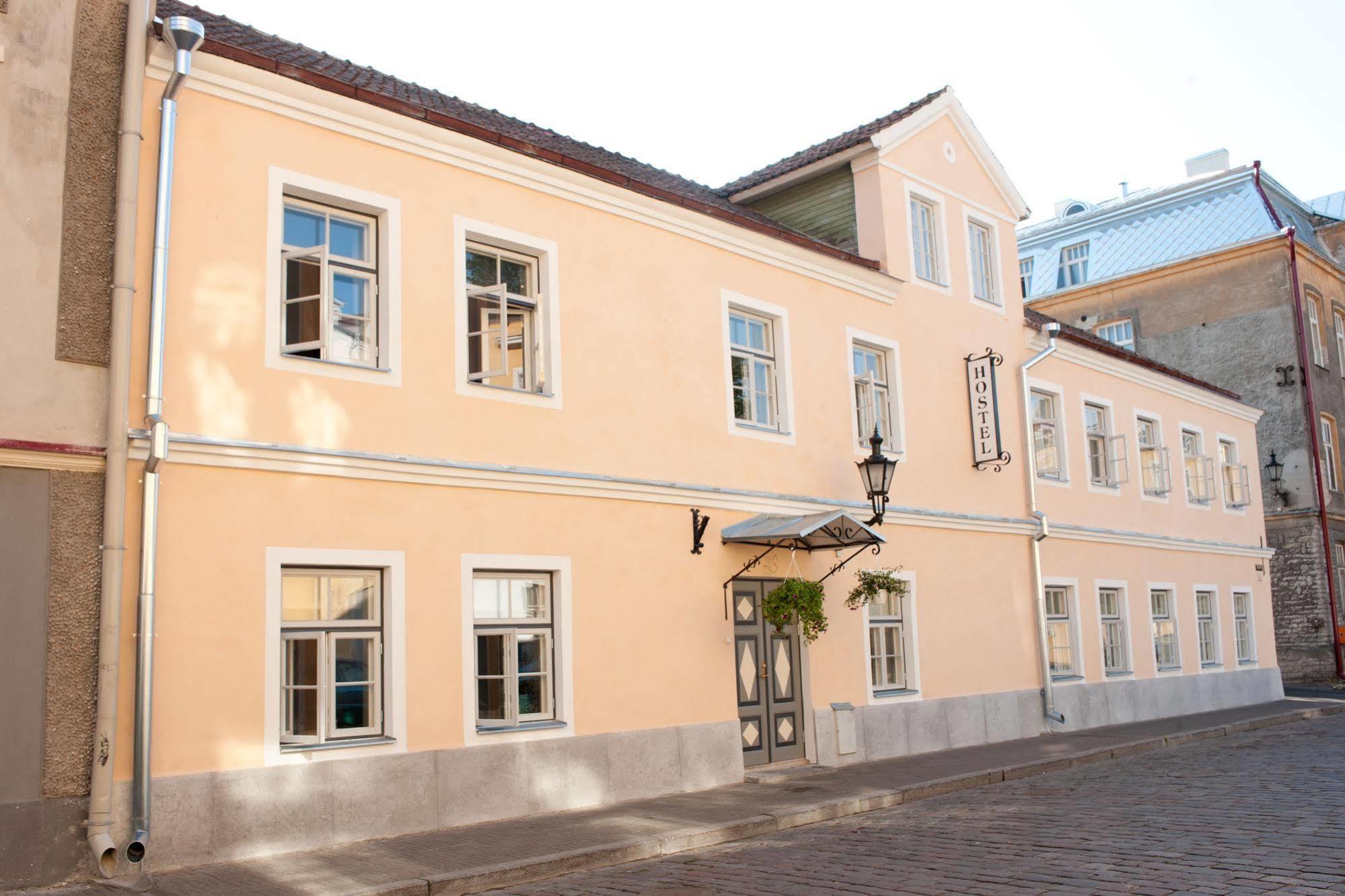 Oldhouse Hostel Tallinn Eksteriør billede